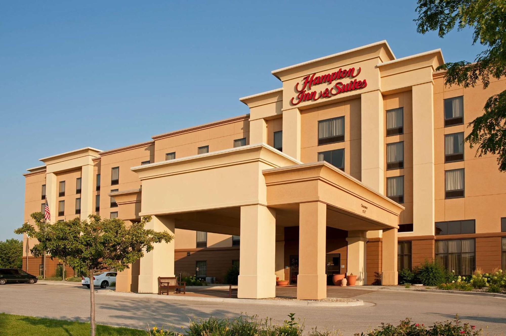 Hampton Inn & Suites Bloomington Normal Exterior foto